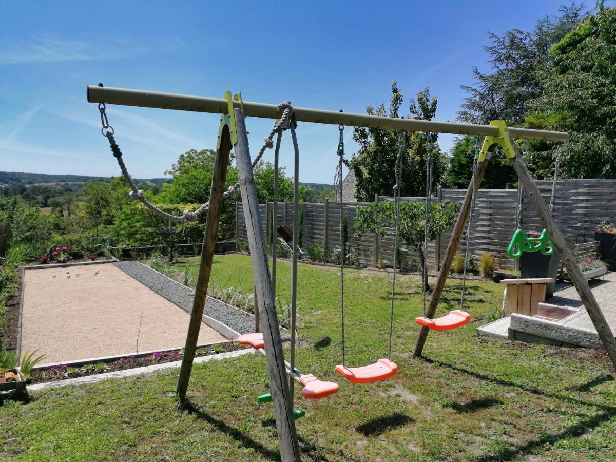 Gites Les Petits Chateaux Bourre Екстер'єр фото