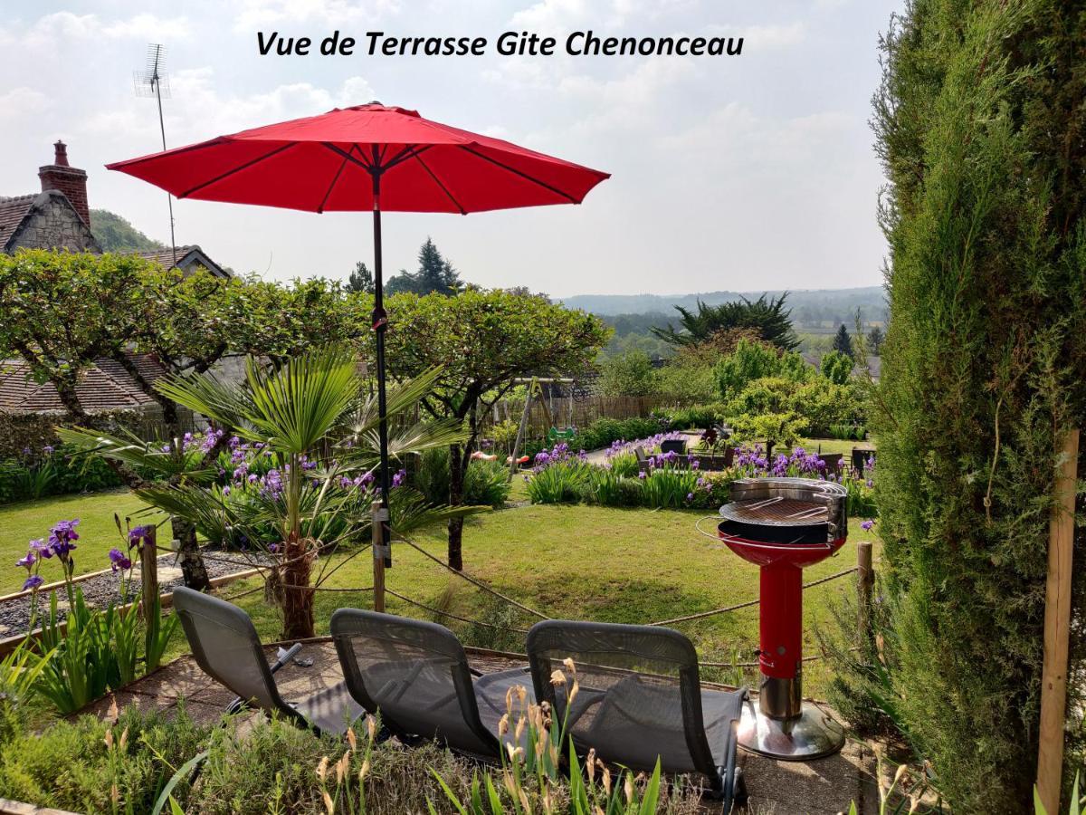 Gites Les Petits Chateaux Bourre Екстер'єр фото
